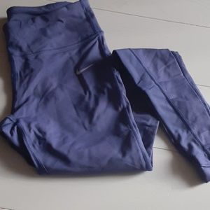 Purple leggings (SOLD)